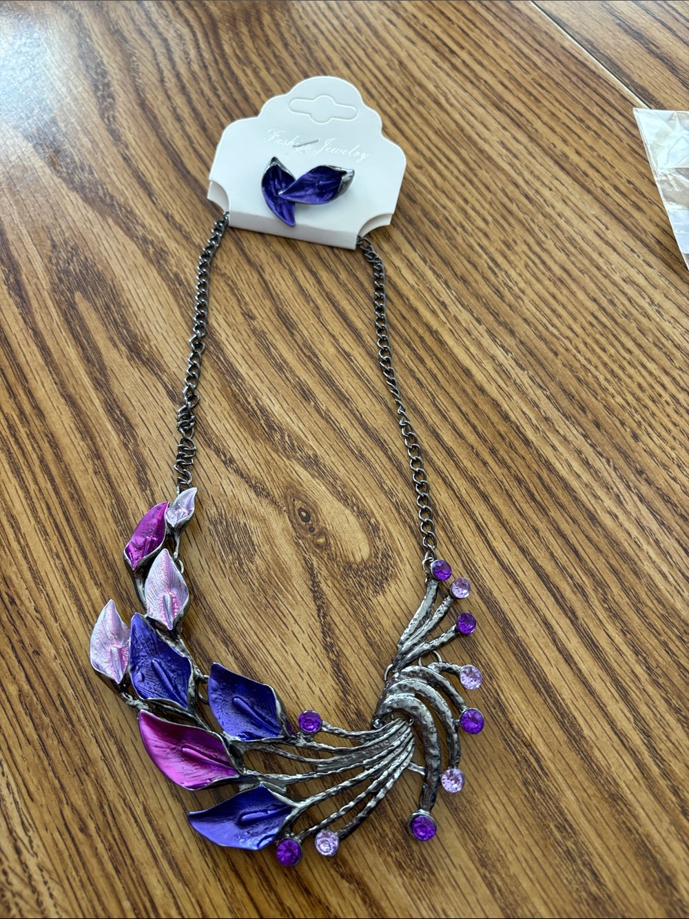 Elegant Purple & Pink Leaf Statement Necklace - Women Jewelry